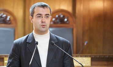 Сырбу обещает действовать "только во благо страны". Фото: arena.md