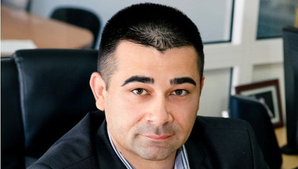 Totodată, mișcarea se arată indignată de faptul că autoritățile tac