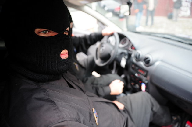 O rețea criminală a fost anihilată pentru spălare de bani şi evaziune fiscală. 