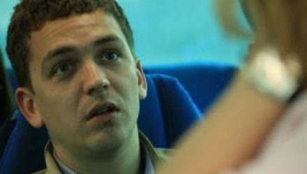 Eu cred în Dumnezeu. Dar, în acelaşi timp, mă întreb dacă El acceptă manipularea maselor? 