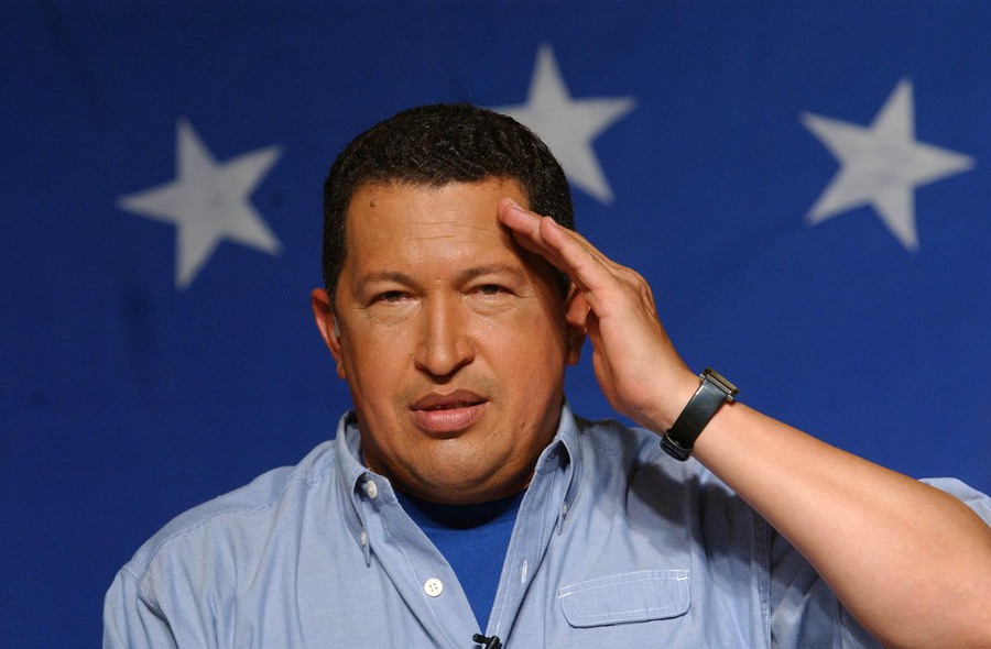 "Echipa medicală ne-a explicat că starea preşedintelui Chavez rămâne stabilă în cadrul său delicat", a scris Arreaza. 