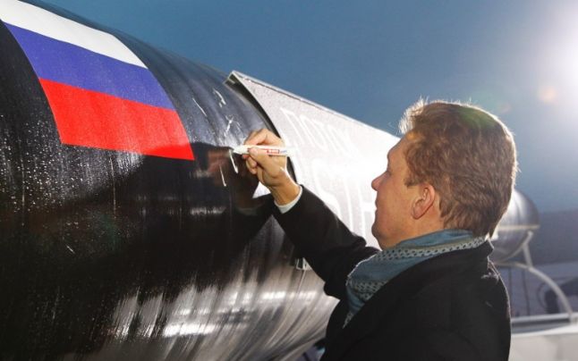 Alexei Miller, preşedintele Gazprom, da startul construcţiei conductei South Stream, care poate lăsa Moldova fără tranzitul de gaze ruseşti.