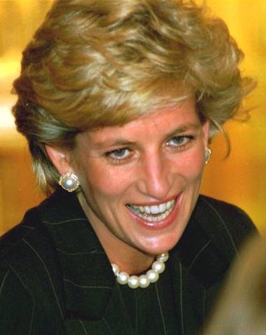 Cât priveşte relaţia cu Charles, Diana a greşit mult.
