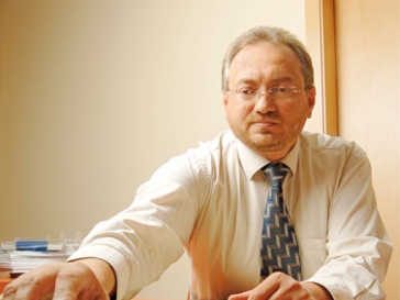 Олег Бодруг, который 30 мая был избран вице-председателем парламента, получил в 2012 году по месту работы 126 тысяч леев и около 20 леев в качестве компенсации.