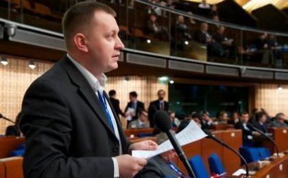 Депутат молдавского парламента от Партии коммунистов, член её политисполкома Григорий Петренко избран вице-председателем группы Объединенных европейских левых в Парламентской Ассамблее Совета Европы.