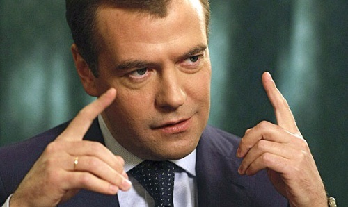 Председатель правительства Российской Федерации надеется, что у власти в Молдове окажутся "вменяемые" политики. 