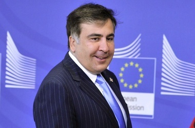 Бывший грузинский президент будет рассказывать дипломатам о европейской государственности.