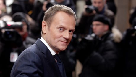 Consiliul European defineşte direcţiile şi priorităţile politice generale ale UE,stabilind agenda politică a Uniunii Europene.