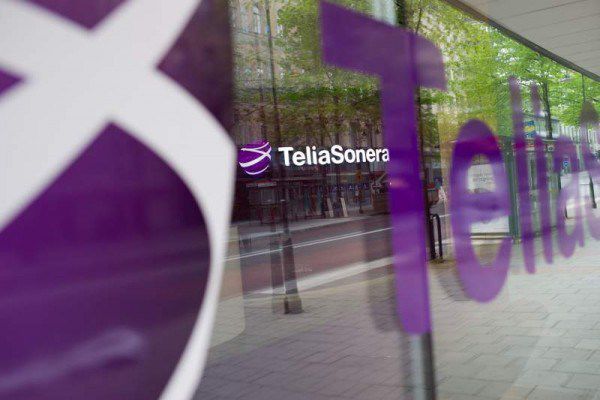 Turkcell проконсультируется по вопросу возможного приобретения долей TeliaSonera.