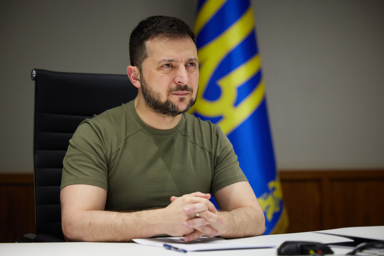 Зеленский рассказал, почему Украина не может перейти в наступление.