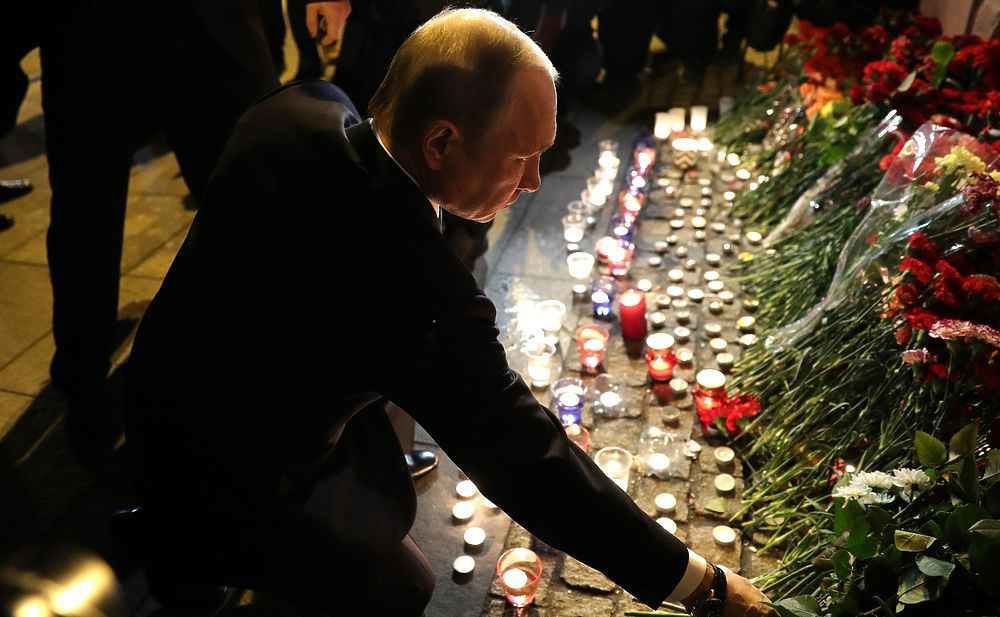 Пластические операции пострадавшим при взрыве в Петербурге будут бесплатными.