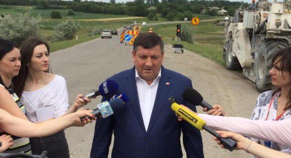 Fracțiunea PSRM a depus o moțiune simplă asupra activității ministrului Transporturilor, Iurie Chirinciuc.