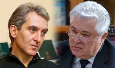 Vladimir Voronin a făcut trimitere la unele cuvinte ale lui Vladimir Lenin care spunea că dacă o să furi două pâini o să ajungi la puşcărie, iar dacă o să furi calea ferată – în Duma de stat.
