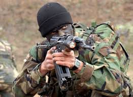 Un soldat în termen al Trupelor de Carabinieri care a evadat ieri din Unitatea Militară. Foto: protv.md