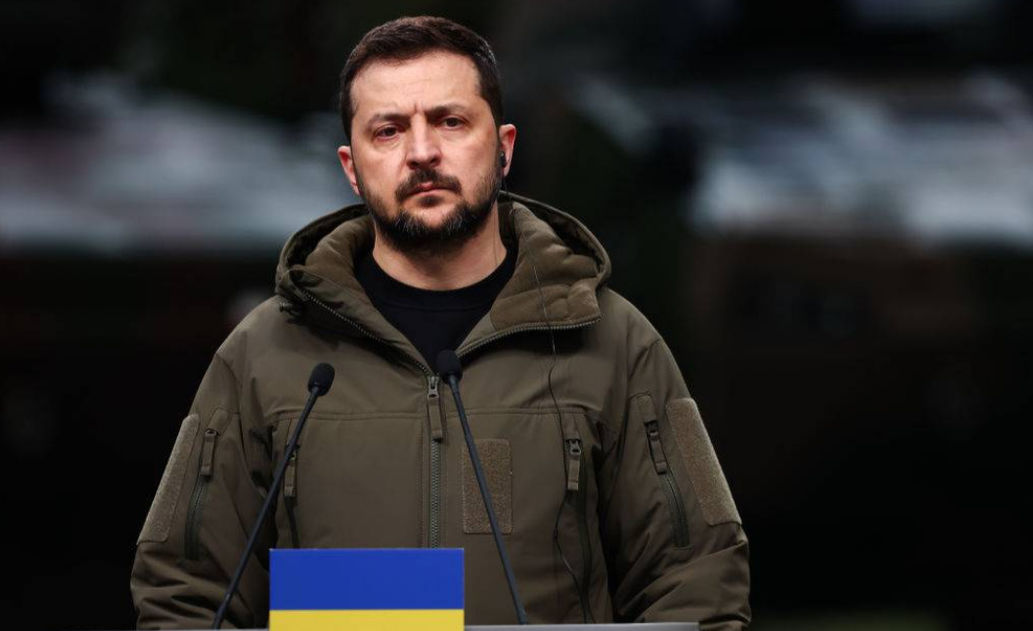 Зеленский подписал законы о продлении военного положения и мобилизации.