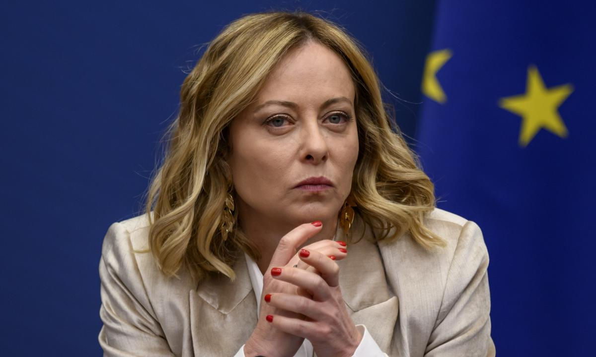 Procuratura din Roma a deschis o anchetă împotriva prim-ministrei Giorgia Meloni.