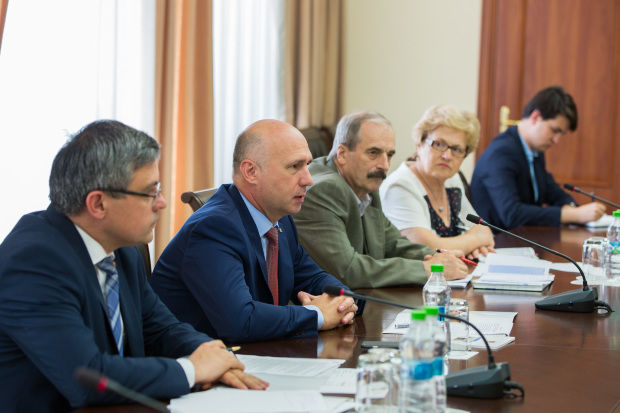 Legea privind reforma sistemului de pensii urmează să fie prezentată pentru discuţii şi consultări publice. Foto: gov.md