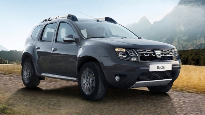 Dacia a prezentat vineri versiunea pentru 2015 a modelului Duster destinat pieţei britanice, cu volan pe dreapta.