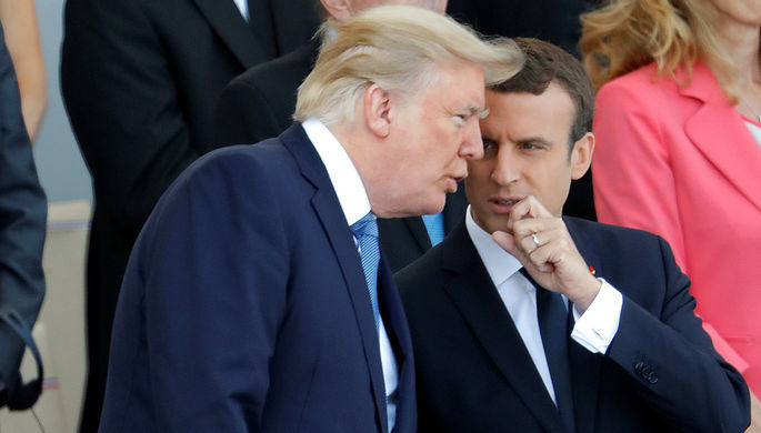 Трамп обсудил с Макроном высылку российских дипломатов.