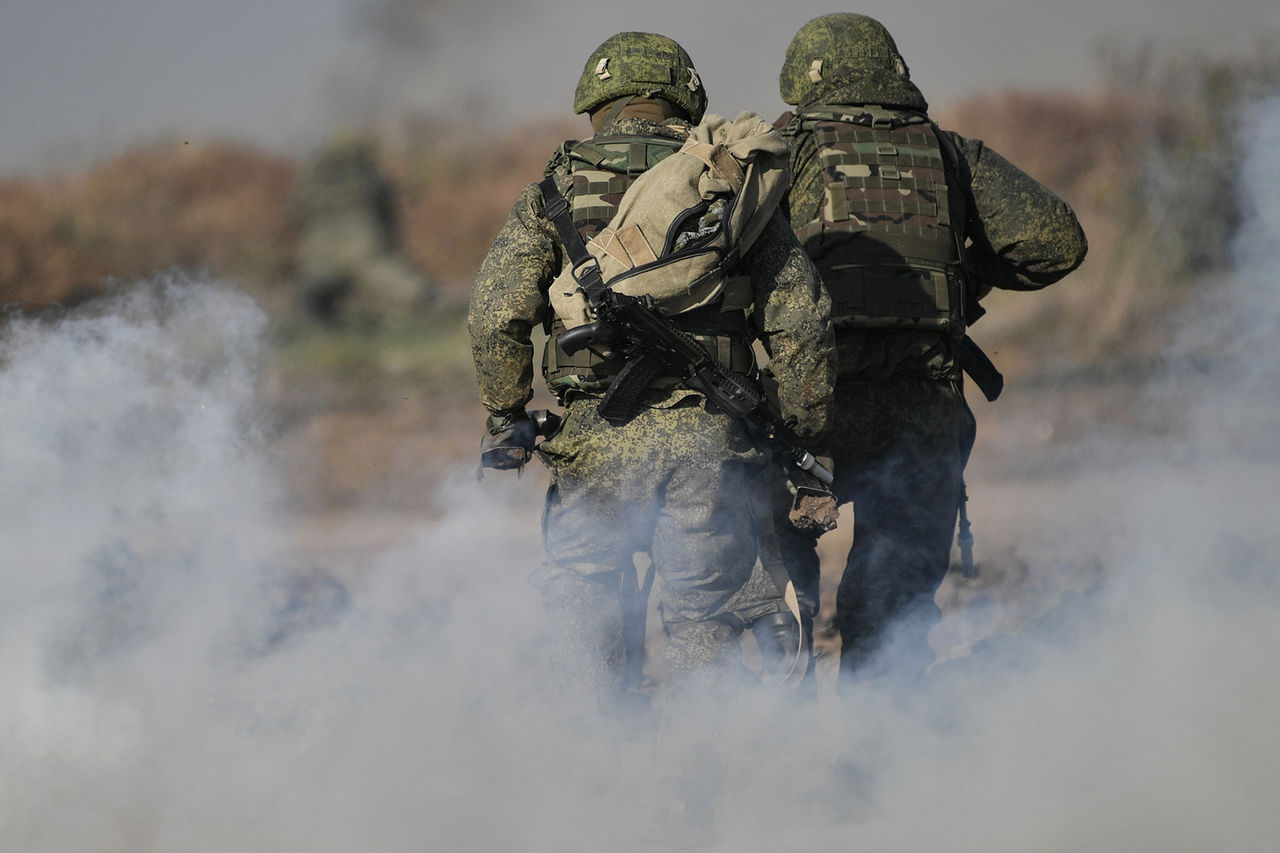 WP: Россия стянула к границам 70% военных сил для «вторжения» в Украину.