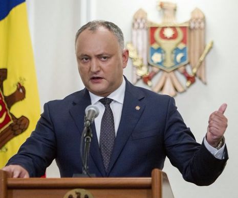 Mesajul unei consătence a lui Dodon: Mi-e ruşine de ceea ce faceţi. Foto: agerpres.ro