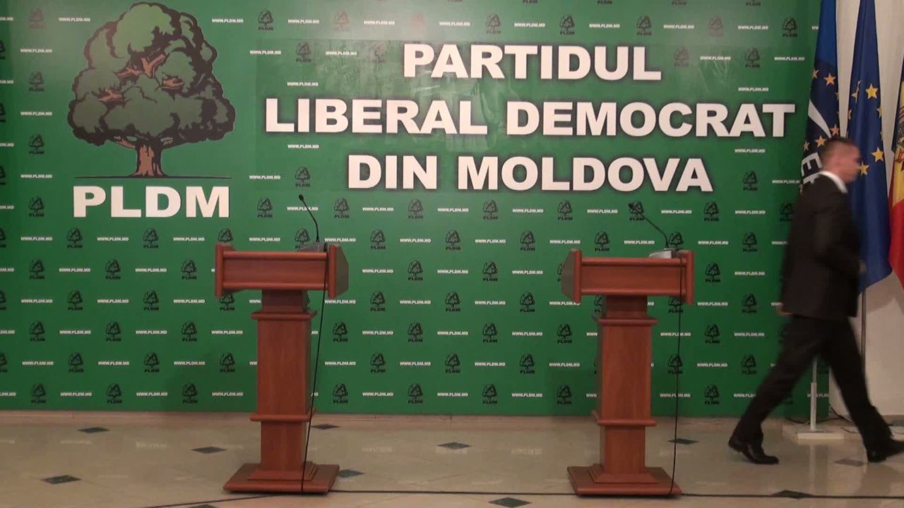 Ряды Либерал-демократической партии Молдовы продолжают редеть.