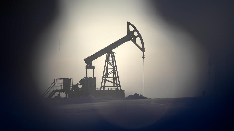 Цена нефти Brent в начале 2023 года может превысить $100 за баррель.