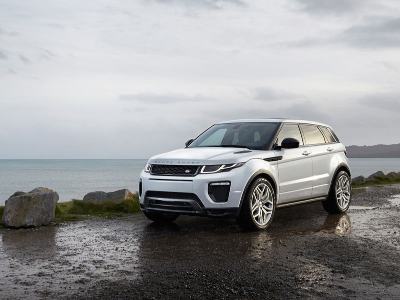 Новая машина будет построен на платформе кроссовера Jaguar F-Pace.