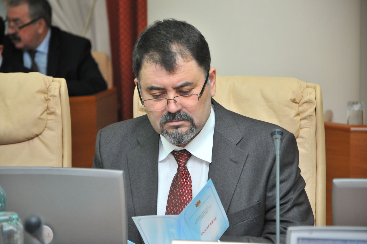 Anatol Șalaru ”vrea capul” șefului Marelui Stat Major al Armatei Naționale. Foto: tribuna.md