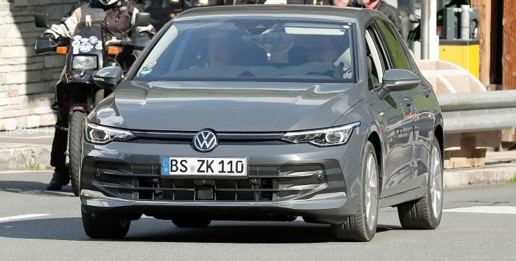 Представлена последняя бензиновая версия Volkswagen Golf.
