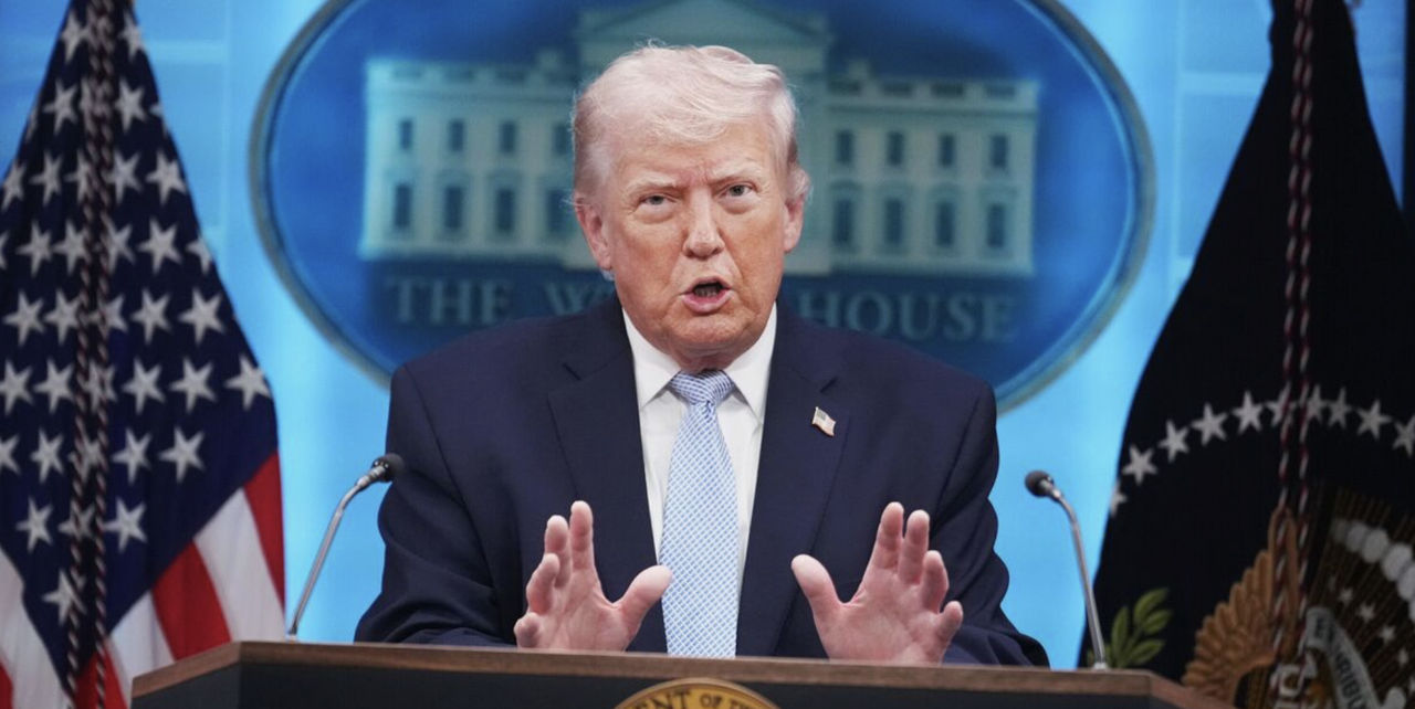 Trump: Iranul nu va îmbogăți uraniu, iar SUA vor extrage materialul nuclear îngropat.
