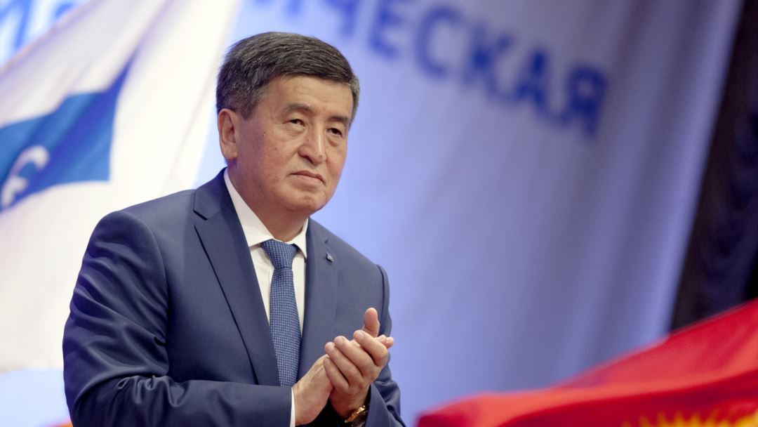 Kârgâzstan: Contra previziunilor. Jeenbekov câștigă alegerile. Foto: RFE/RL