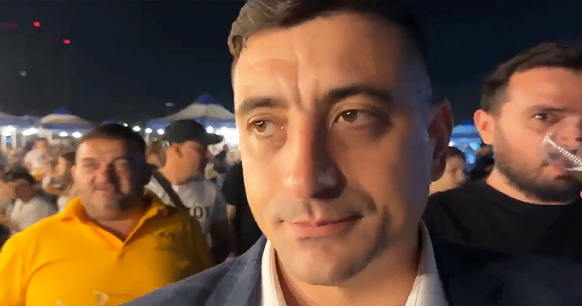 Лидер AUR ударил гражданина за вопрос, "каково быть русофилом".