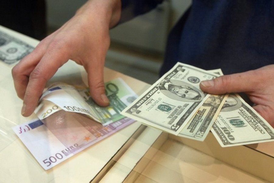 Национальный банк Молдовы установил курс основных валют на 23 августа.