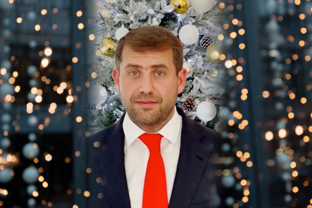 Илан Шор поздравил жителей Молдовы с Новым годом.
