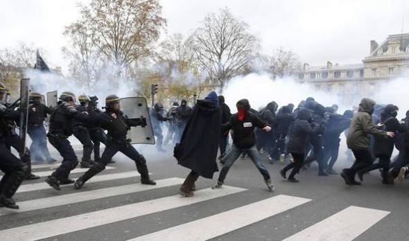 La fel ca la precedentele proteste organizate în ultima săptămână, manifestația a fost marcată de incidente. 