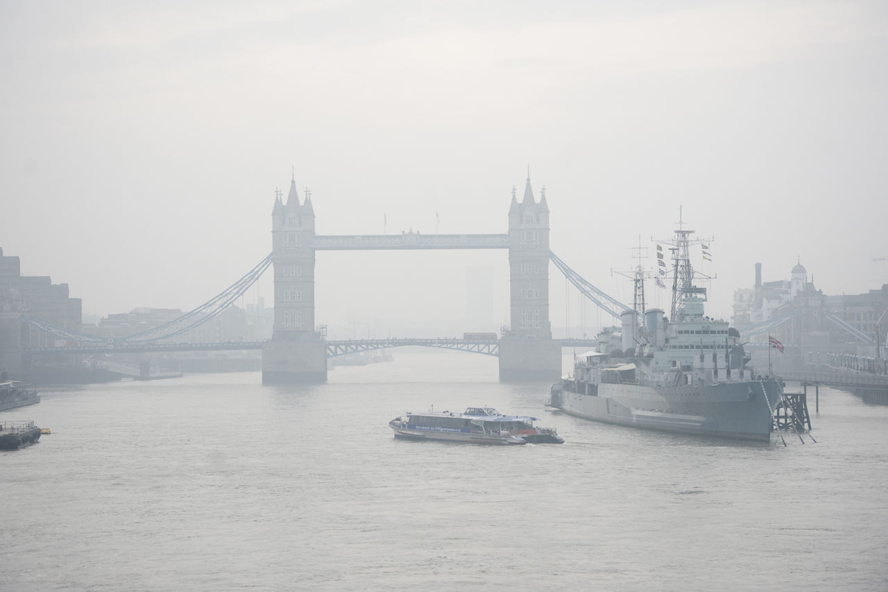Londonezii au fost sfătuiţi să evite efortul fizic în aer liber.