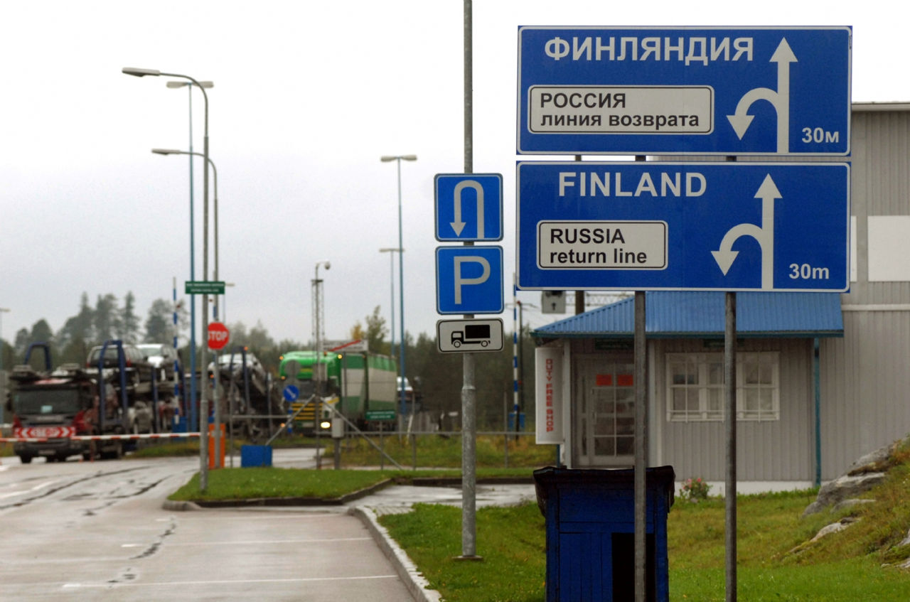 Финляндия 14 декабря откроет три КПП на границе с Ленинградской областью.