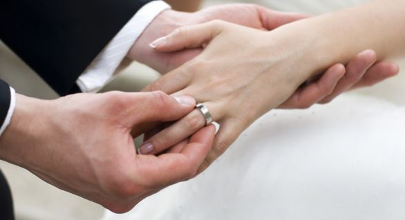 Cuplurile care se căsătoresc după vârsta de 32 de ani au risc mai mare să ajungă să divorţeze.