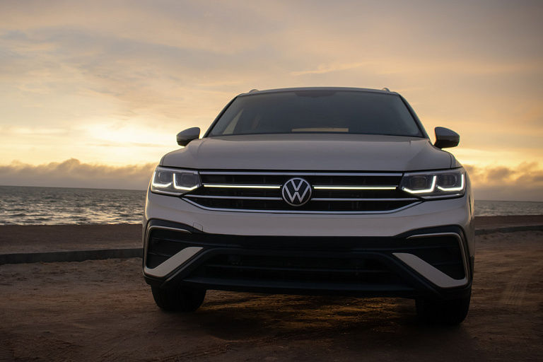 Volkswagen отзывает 73 тысячи электромобилей из-за дефекта батарей.