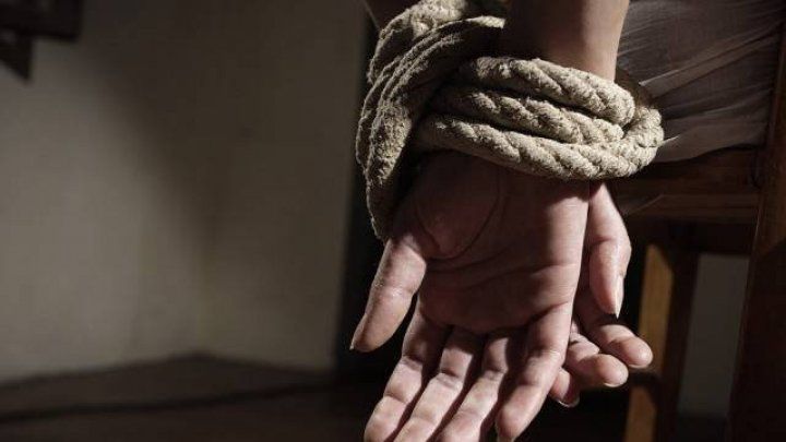13 copii torturați în SUA: Mărturia uluitoare a unui vecin