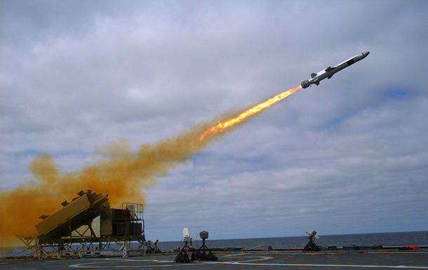 ВМС США получат новую противокорабельную ракету.