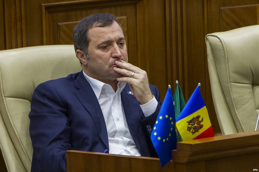 Решение парламента о снятии депутатской неприкосновенности с Владимира Филата конституционно.