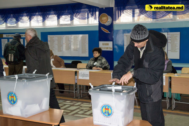 Plafonul sumei care poate fi transferată pe contul blocurilor electorale este de 59.243.005 lei. Foto: realitatea.md