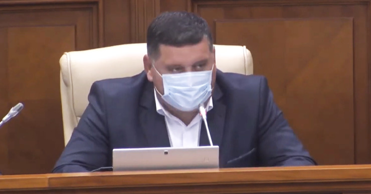 БКС потребовал заслушать Герчу и Гайбу, но PAS отклонил эту инициативу.