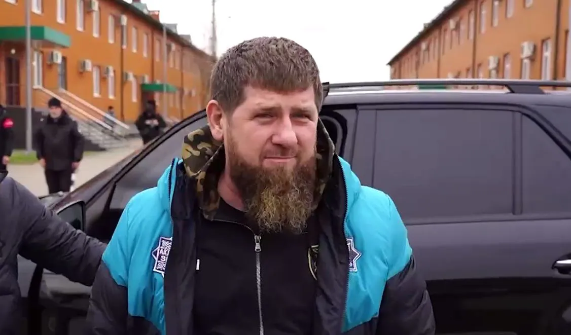 Кадыров выложил видео с Русланом Геремеевым в Мариуполе.