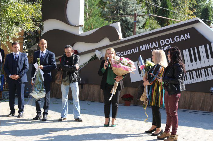 В центре столицы открыт сквер в память о композиторе Михае Долгане.