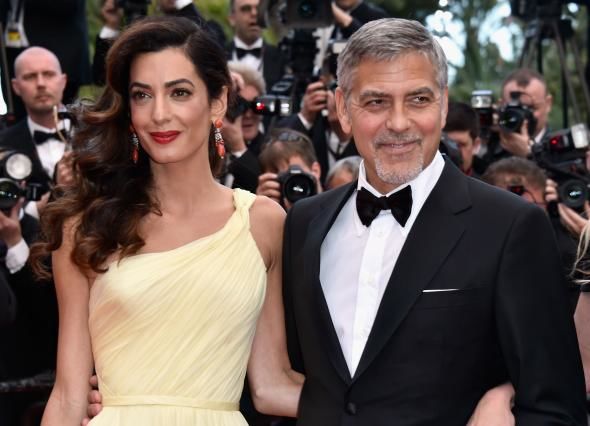 Soții Clooney donează 3 milioane de dolari copiilor sirieni.
