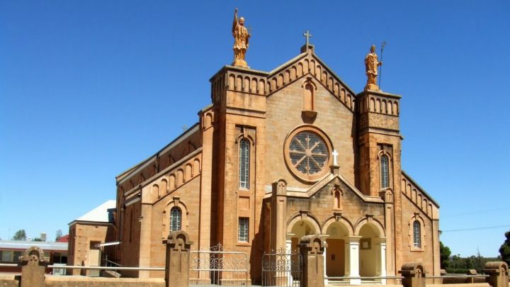 Şapte la sută dintre preoţii catolici australieni au fost acuzaţi de abuzuri sexuale asupra copiilor. Foto: Catholic Church - Jamestown, South Australia