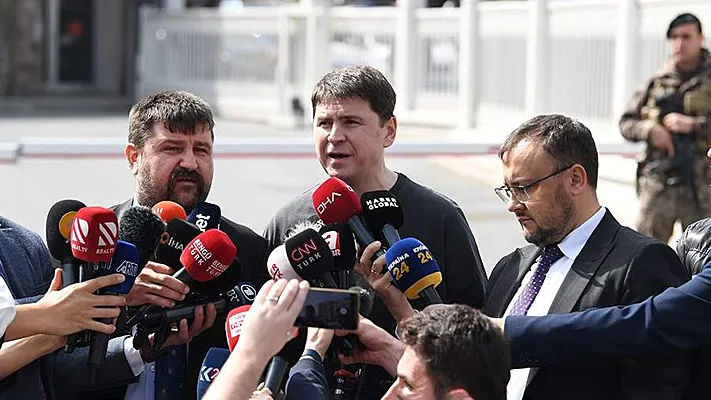 Подоляк раскритиковал главу МАГАТЭ из-за ситуации на ЗАЭС: Устраивает клоунаду.